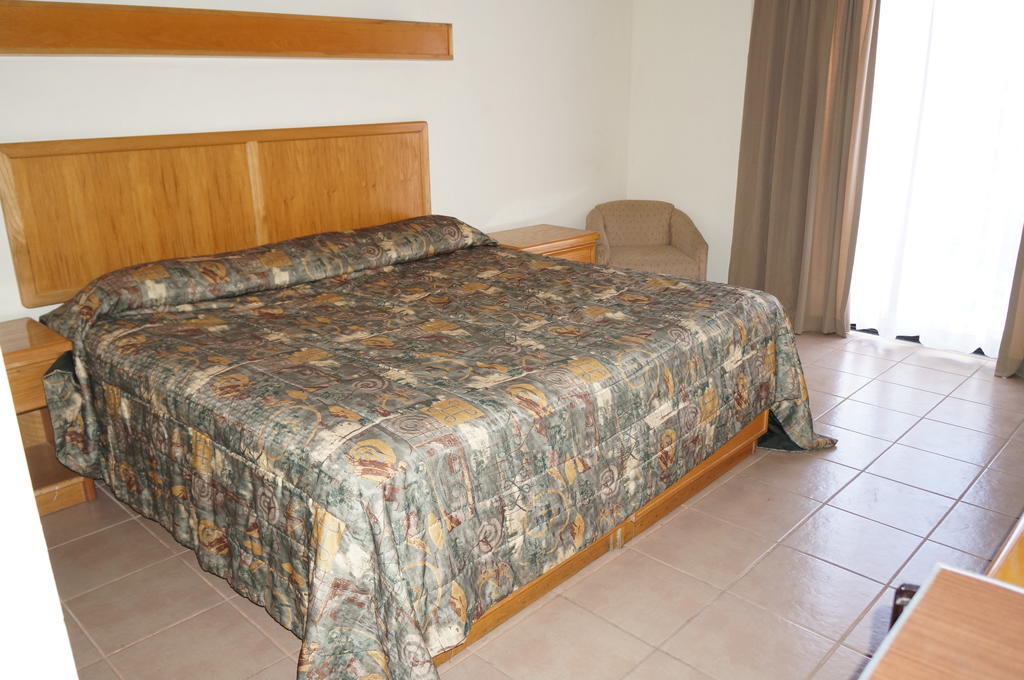 Maria Luisa Inn & Suites Juarez  Cameră foto
