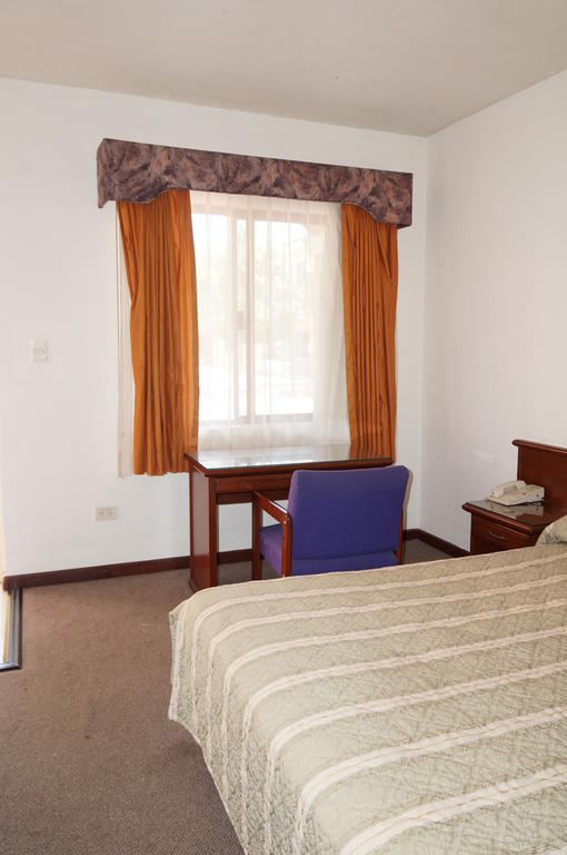 Maria Luisa Inn & Suites Juarez  Cameră foto